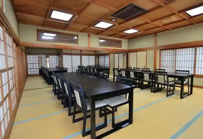会食施設