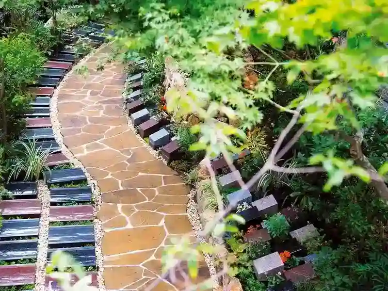 花や緑が溢れる区域(第５期最終区画)