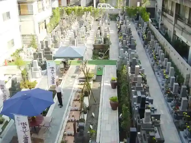 苑内全景