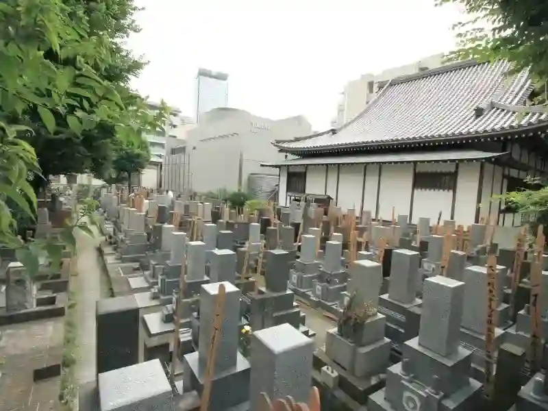 陽泉寺　墓地全景