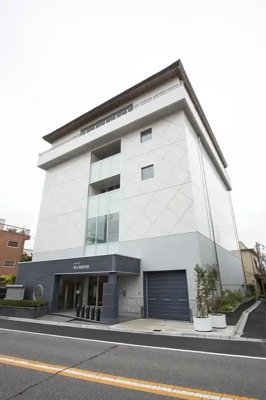 東京御廟　本館外観