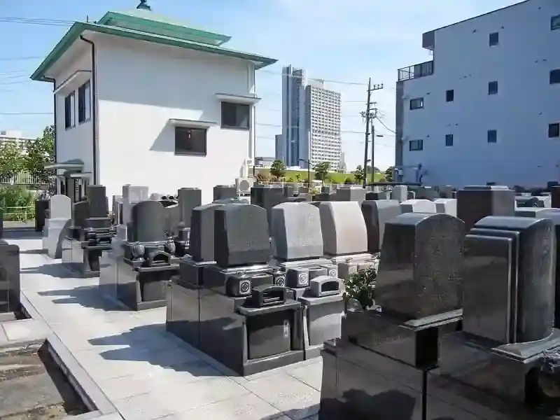 墓域全体