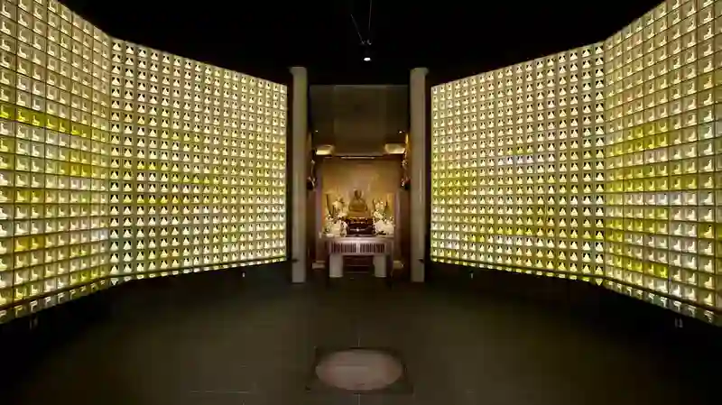 琉璃基点灯