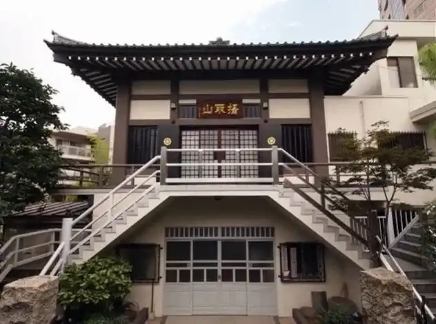 本堂