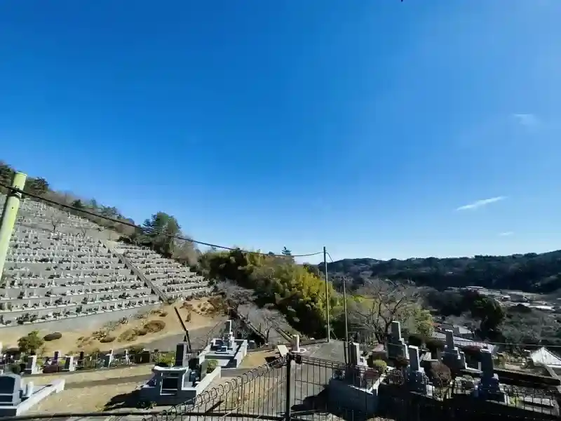 開放感のある墓地