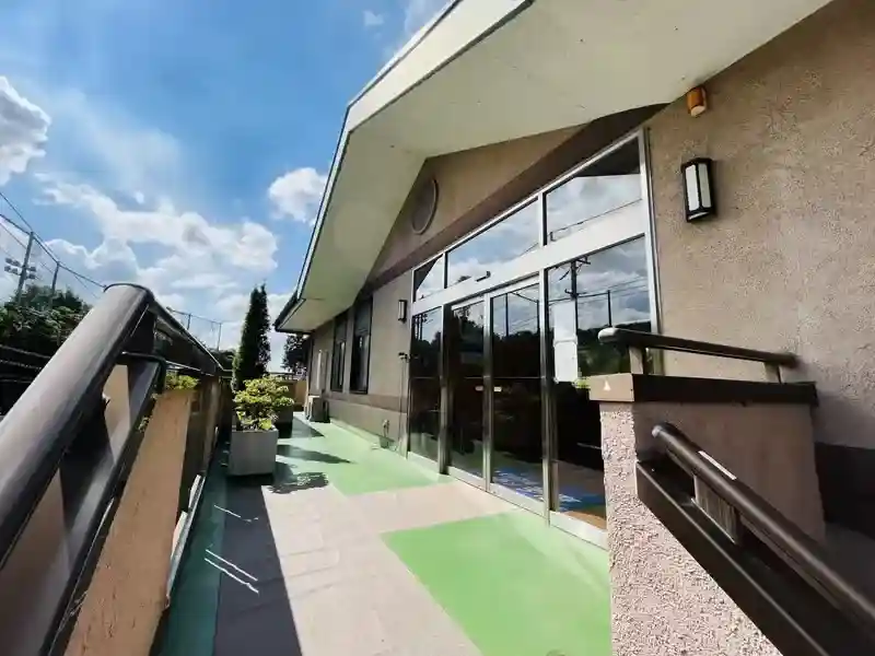 管理事務所入り口