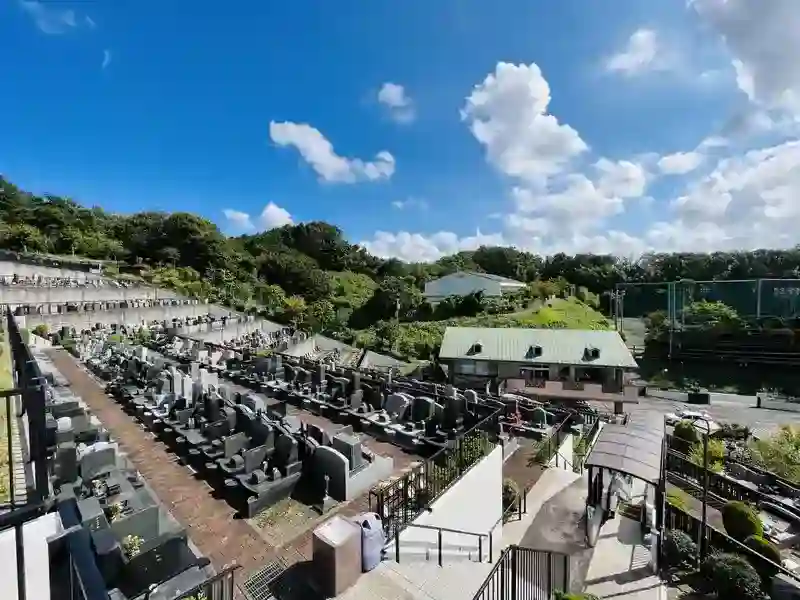 墓地全景②