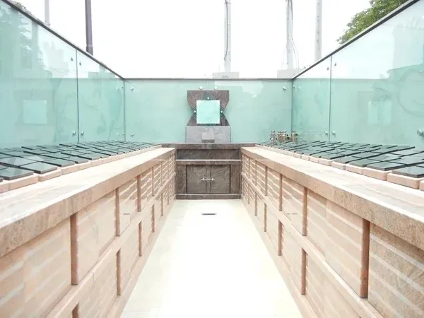 「風の標識」全景