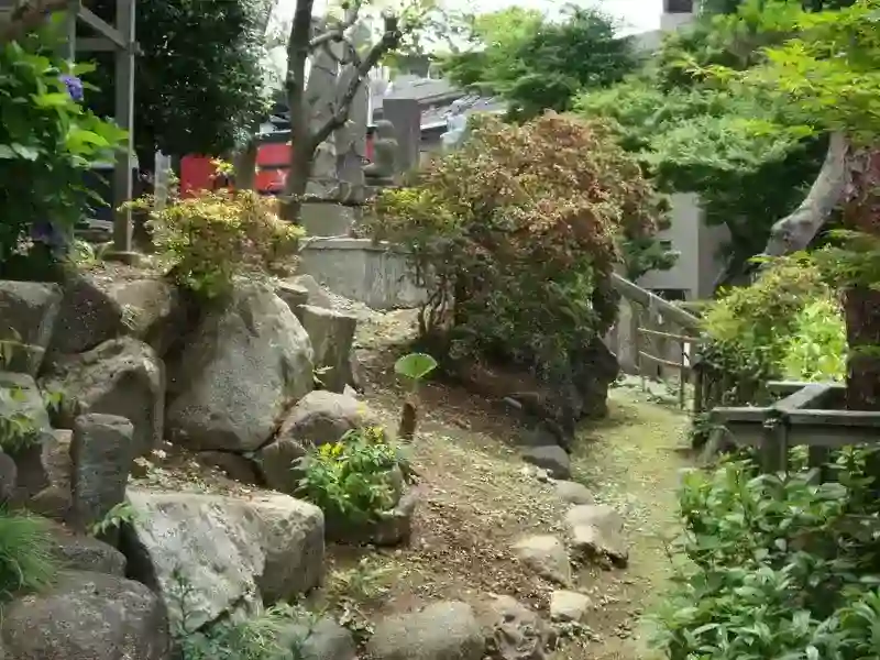 境内