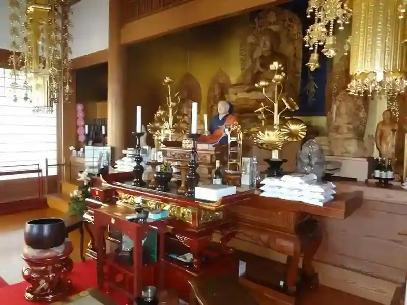 本堂内写真