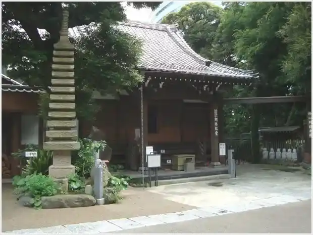 本堂外観