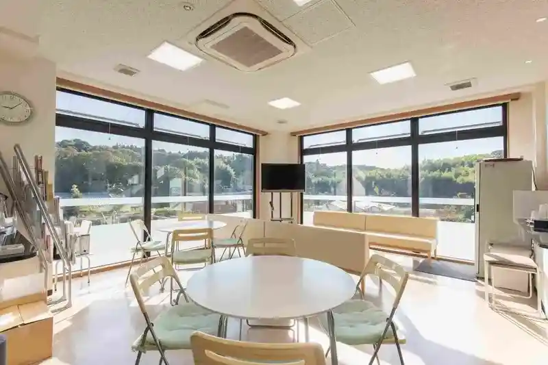 管理棟の休憩室写真