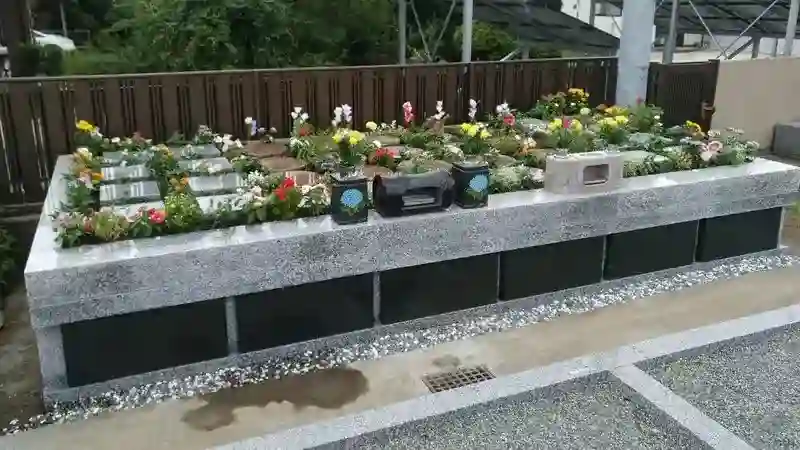 東学寺 樹木葬