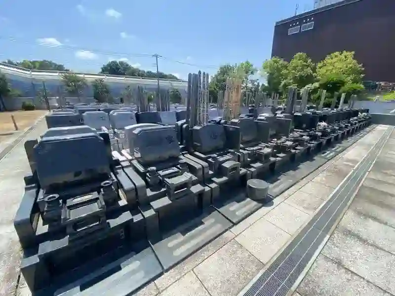 洋型墓　日当たり、風通し、開放感抜群です