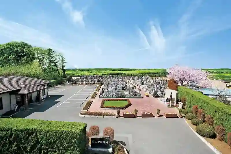 殿山聖地墓苑
