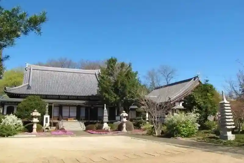 本堂全景
