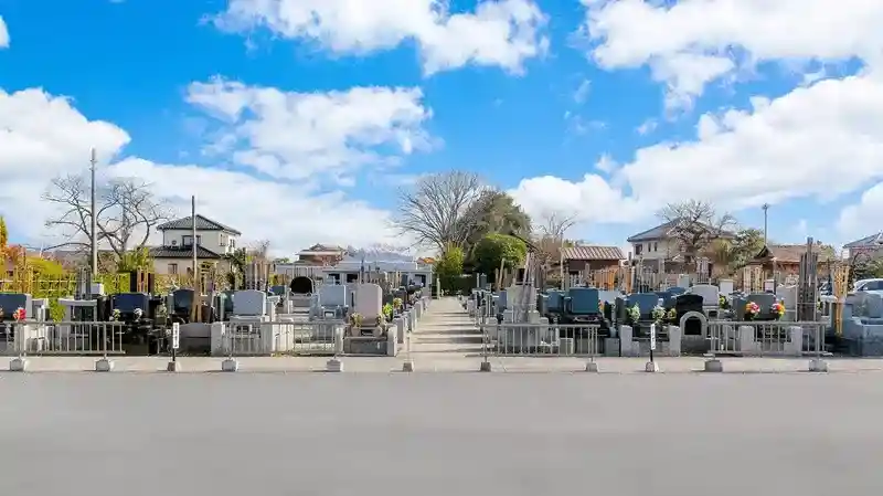 墓地全景