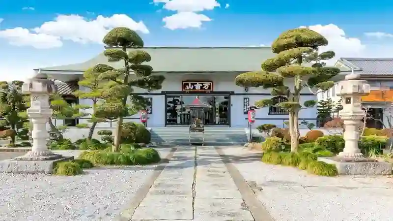 本堂外観