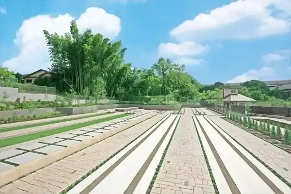 お墓が建てられる前の霊園