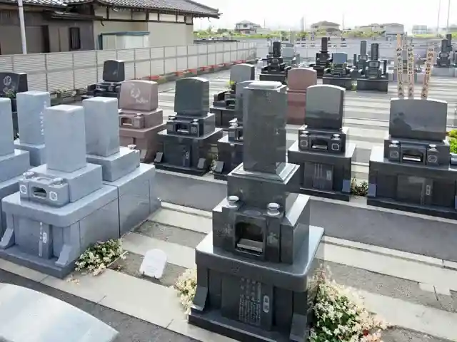 多くの方が利用できるよう宗教は不問