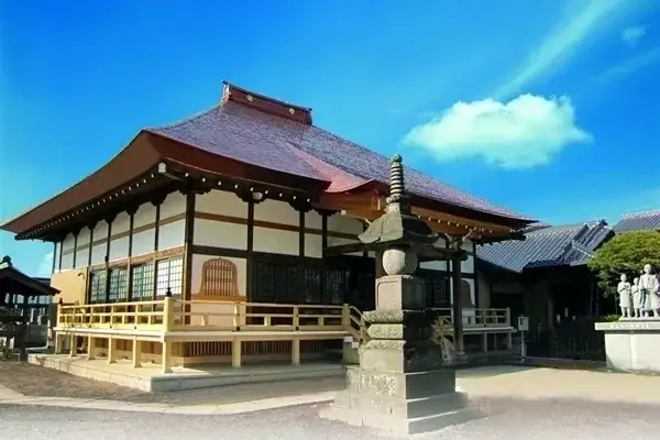本堂全景