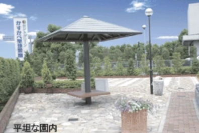 平坦なバリアフリー設計の園内