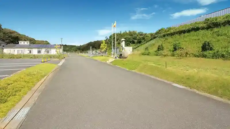 広くて歩きやすい通路