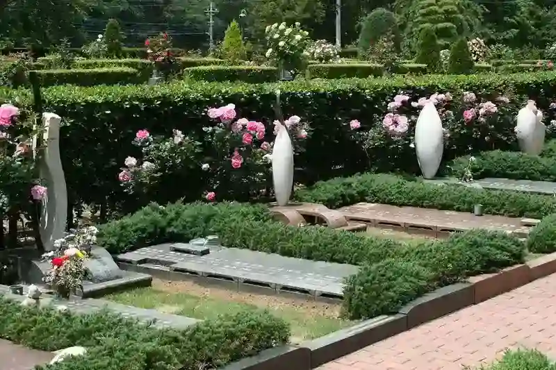 ふれあいの碑「絆」