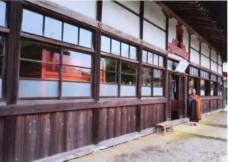 本堂外観
