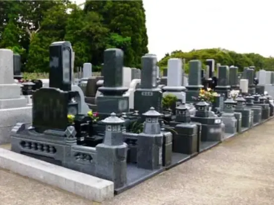 お墓①