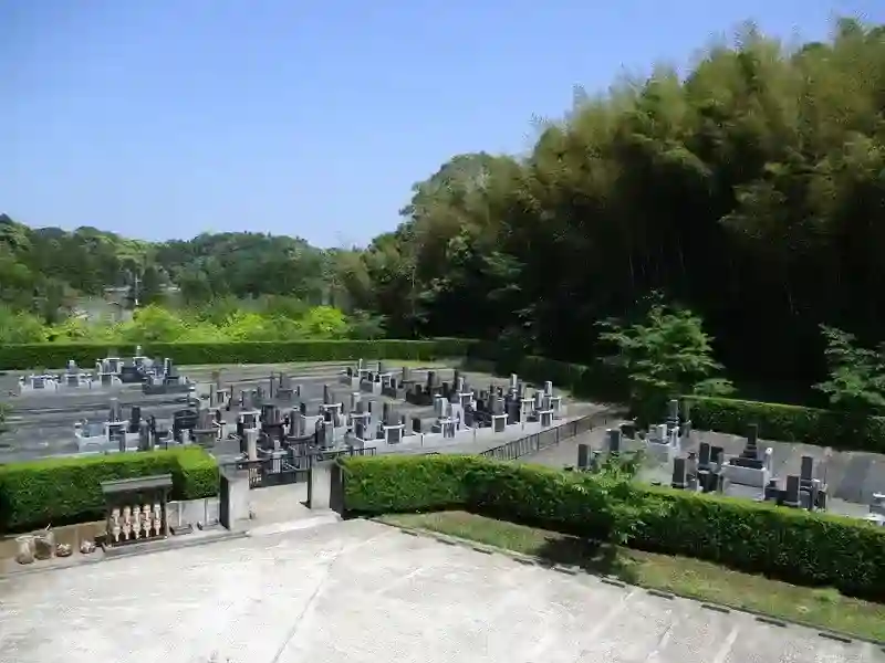 霊園全景➀
