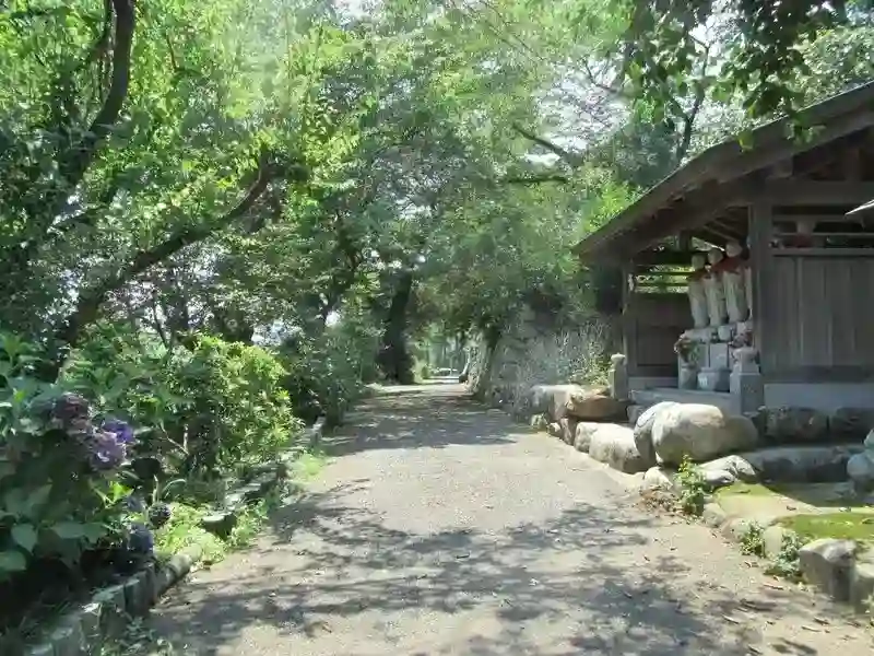 山門前遊歩道×6地蔵