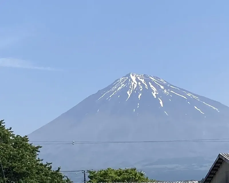 快晴の日には富士山を望むことも