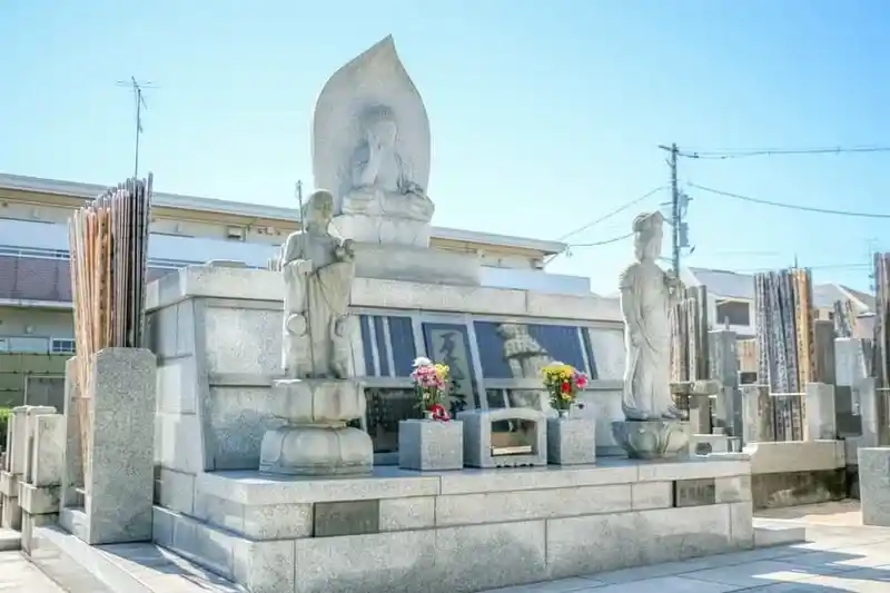 永代供養墓「万光の塔」②