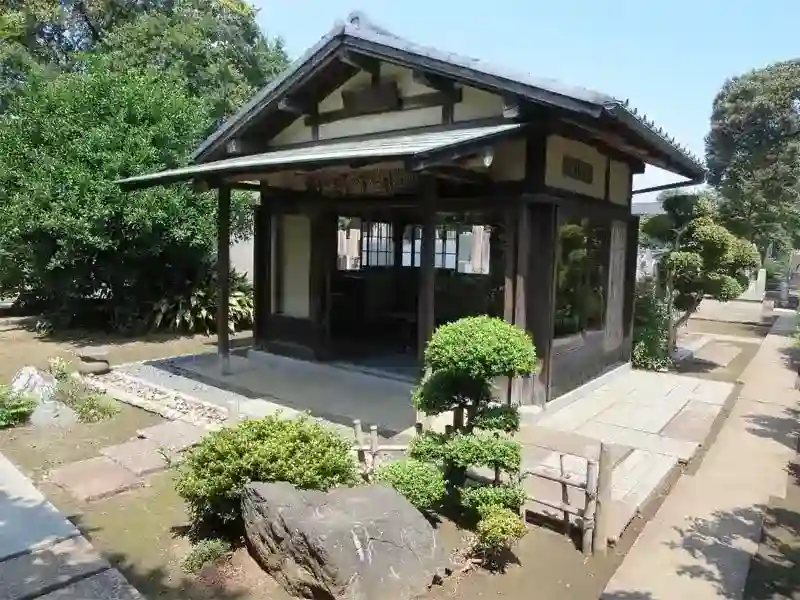 東屋もあるので休憩ができます