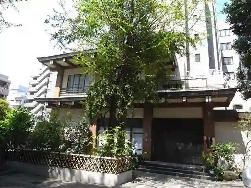本堂外観