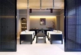 客殿内