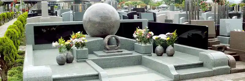 永代供養墓「宙（そら）の碑」