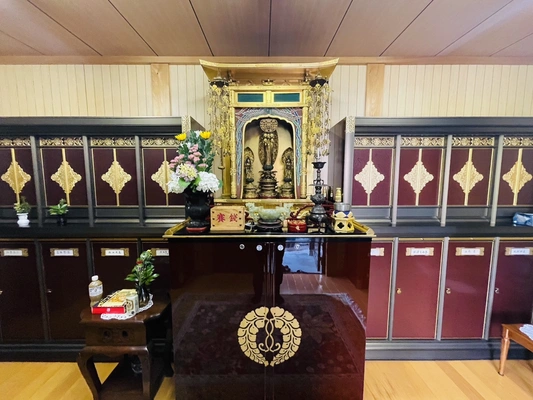 仏壇式納骨堂