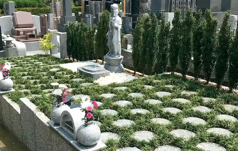 川崎市麻生区 「愛樹木葬」多摩稲城やすらぎ樹木葬墓地