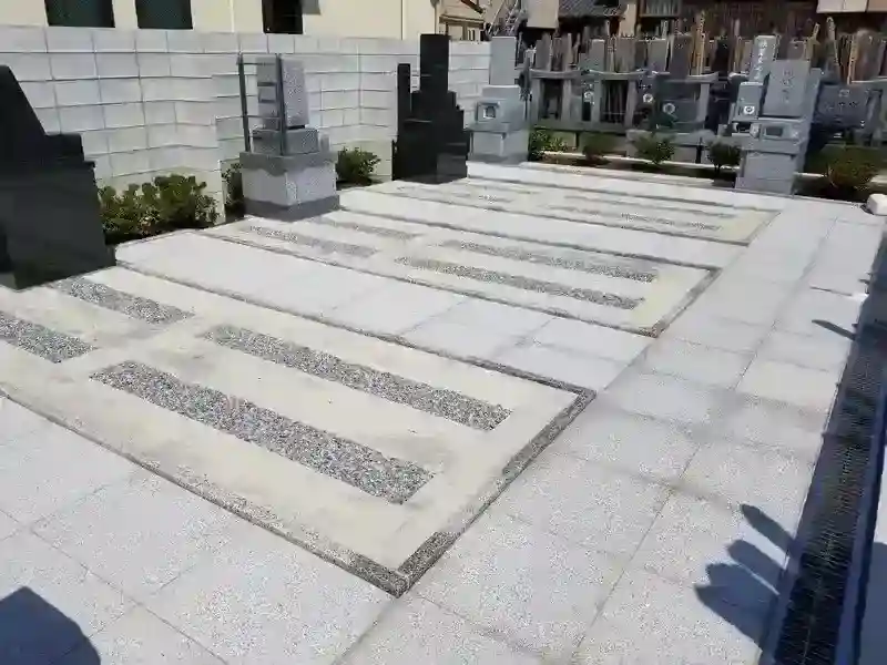 法然寺墓地