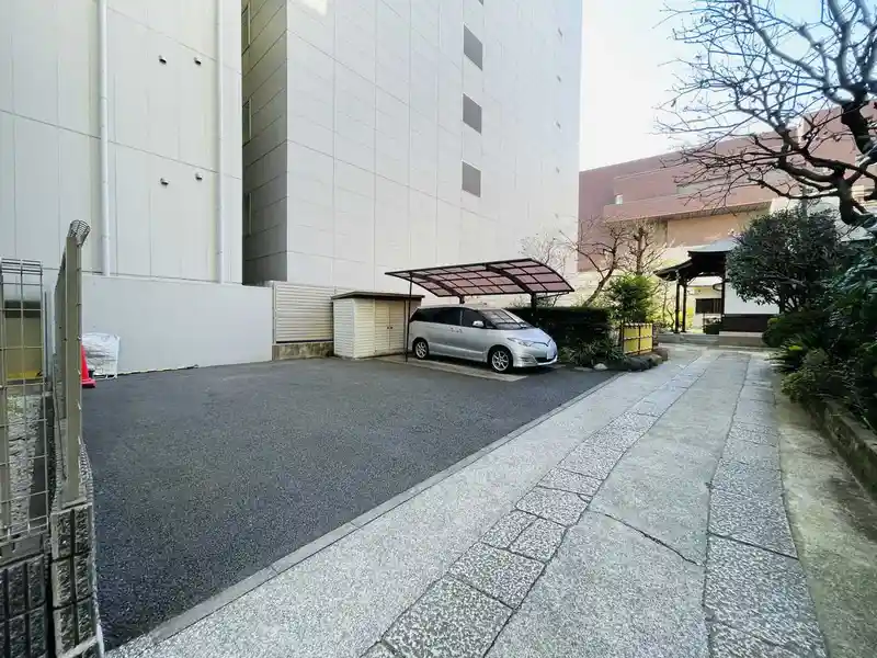 成覚寺 駐車場の写真