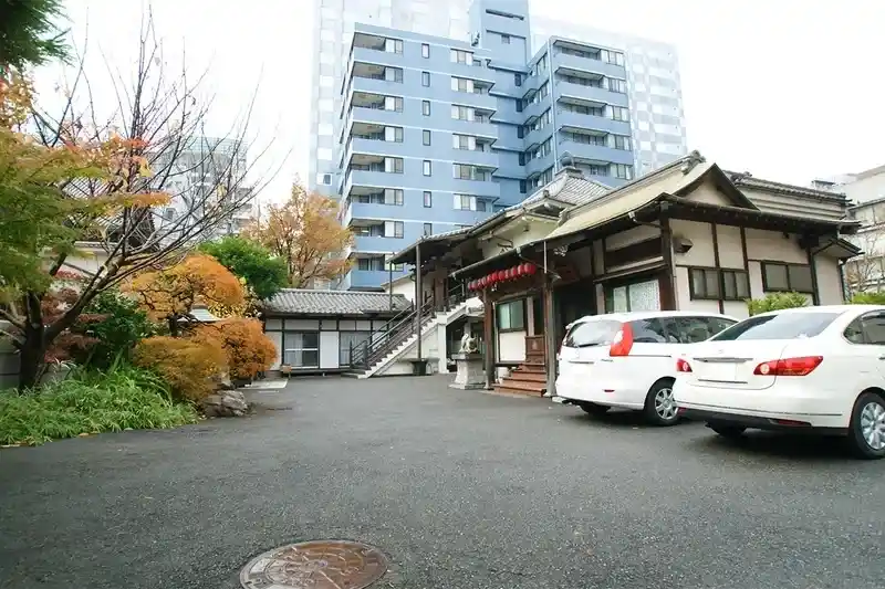 正傅寺 芝びしゃもん浄苑 駐車場の写真