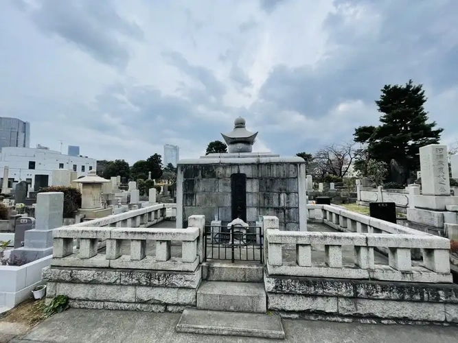 お墓①