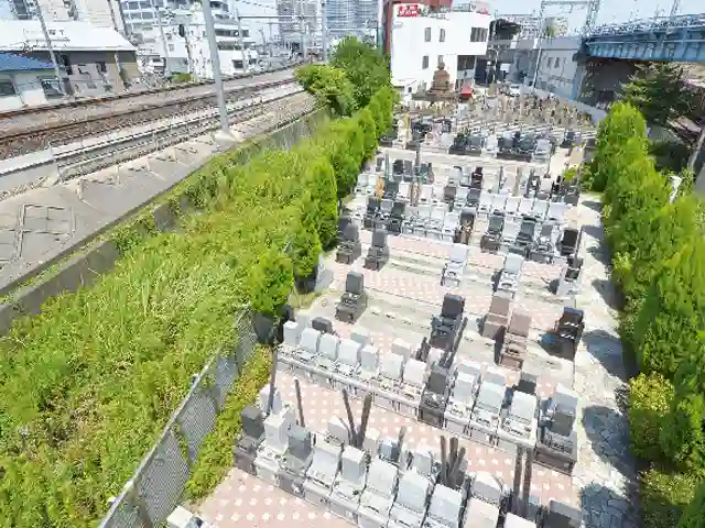 都内では希少な駅前霊園