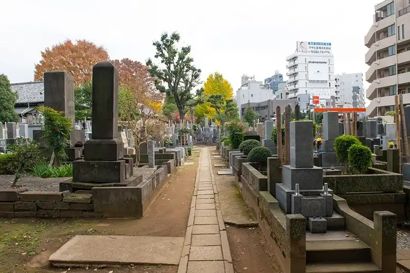 広尾 祥雲寺墓苑 墓域②