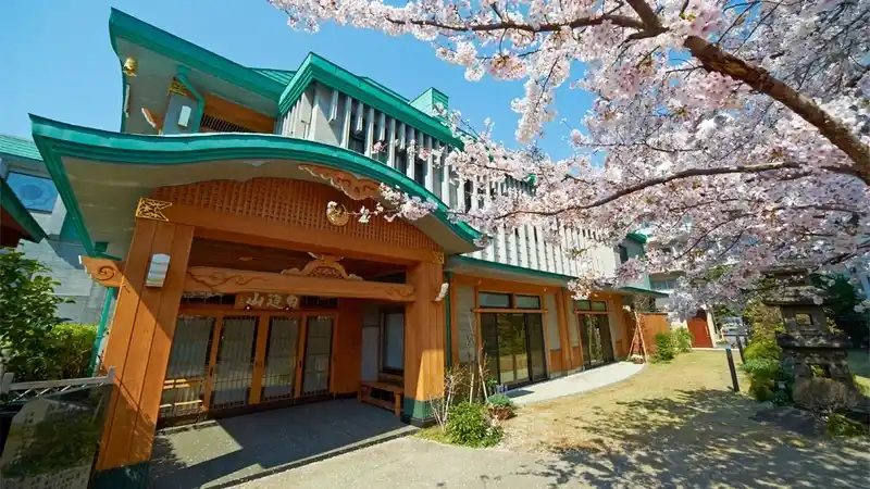 立正寺 春には綺麗な桜が咲きます
