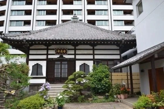香蓮寺 外苑こもれびの杜 樹木葬・永代供養墓 