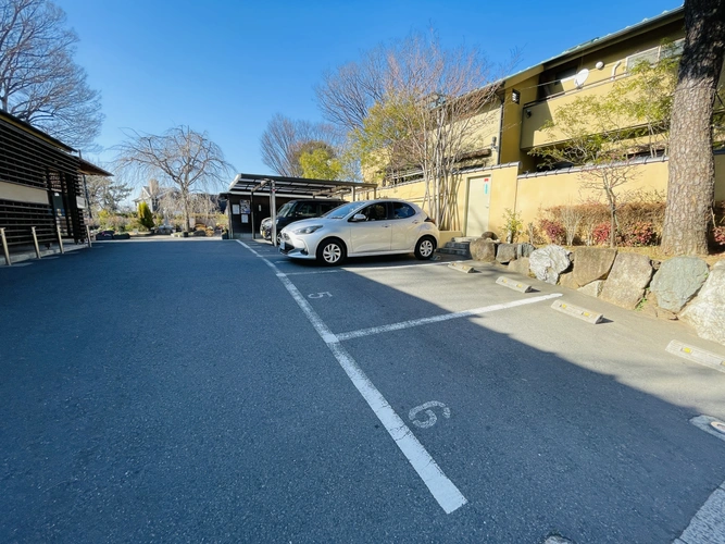 瀬田 桜花浄苑（法徳寺 桜花浄苑） 駐車場の写真