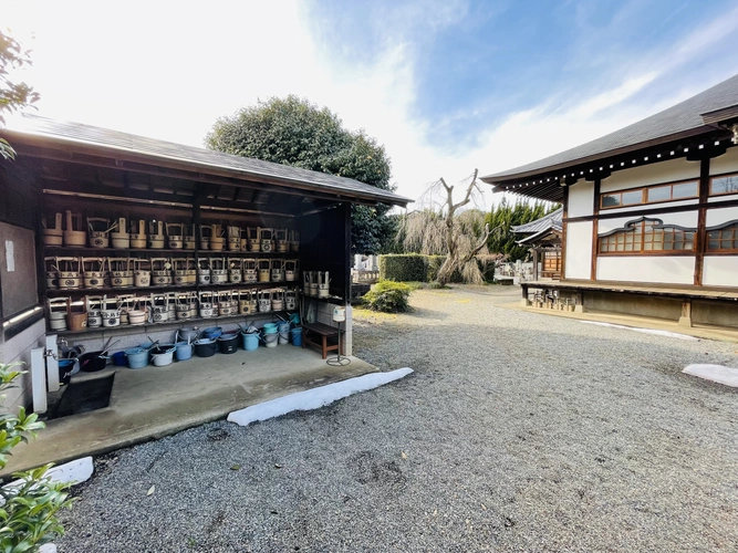 円通寺・一般墓 水汲み場の写真